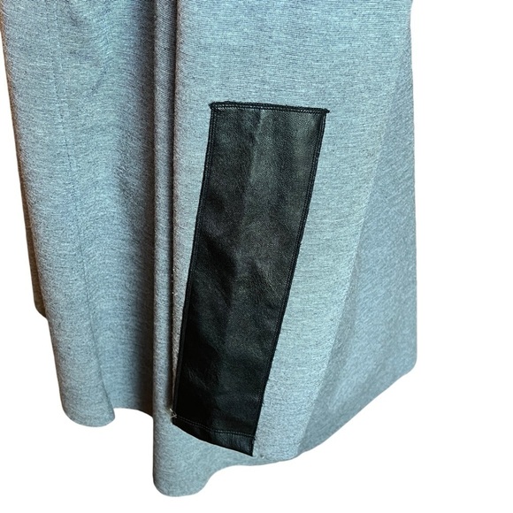 Joan Vass NY Gray Cardigan Women's Size 3X Stretch Knit Faux Leather Sleeves - Picture 5 of 9